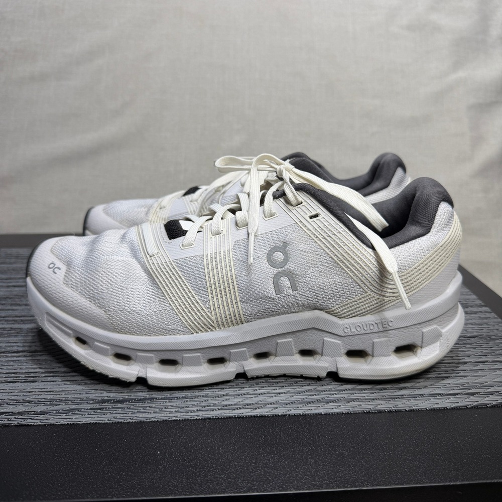 On Cloudgo Running Shoes - Womens 8.5 - Gray 55.98625 Running Athletic